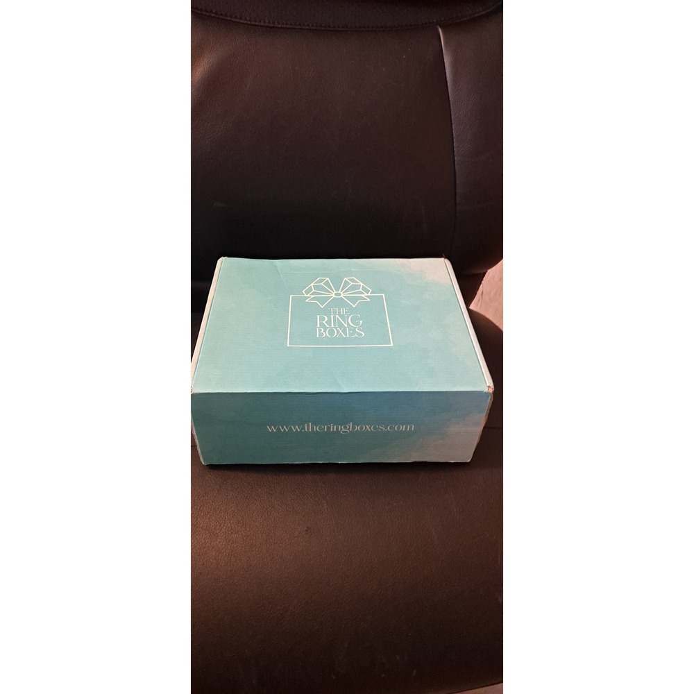 The Ring‎ Box Bridal Gifts, Sleep Mask, Shoe Decal, Robe, Makeup Bag - Picture 5 of 5